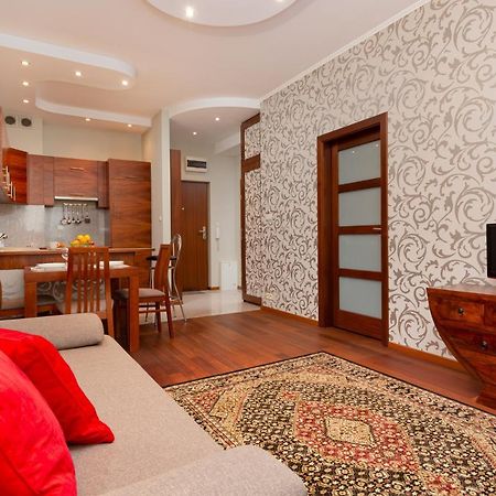 Apartments Chelmonskiego Warsaw Ursus By Noclegi Renters ภายนอก รูปภาพ